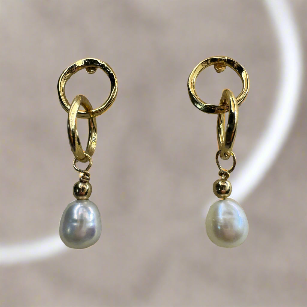 Freshwater Pearl Gold-Filled Double Circles Stud Earrings