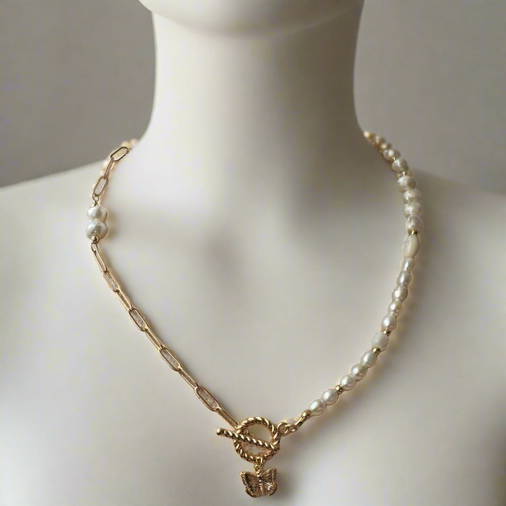 Freshwater Pearl Gold-Filled Paperclip Necklace
