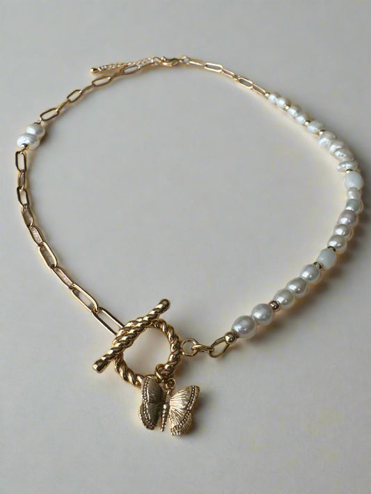 Freshwater Pearl Gold-Filled Paperclip Necklace